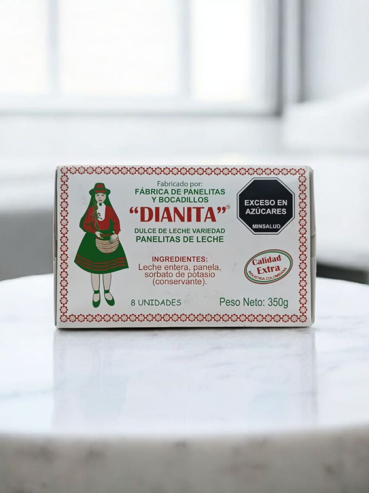 CAJA DE PANELITAS DIANITA *8 UNIDADES - Imagen 4